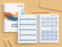 Lehrerplaner mit selbst gestaltetem Umschlag und verschiedenen Monatskalendern und Jahresuebersichten